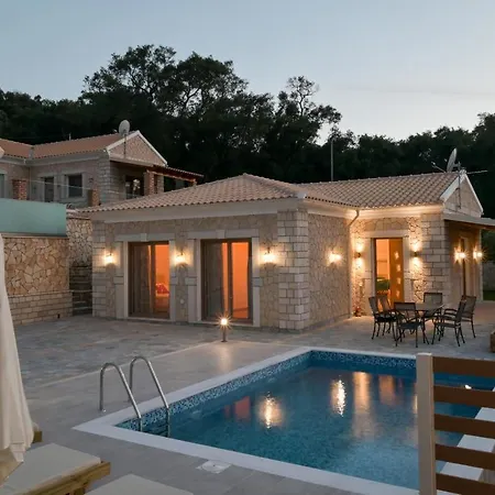 Michalis Villa